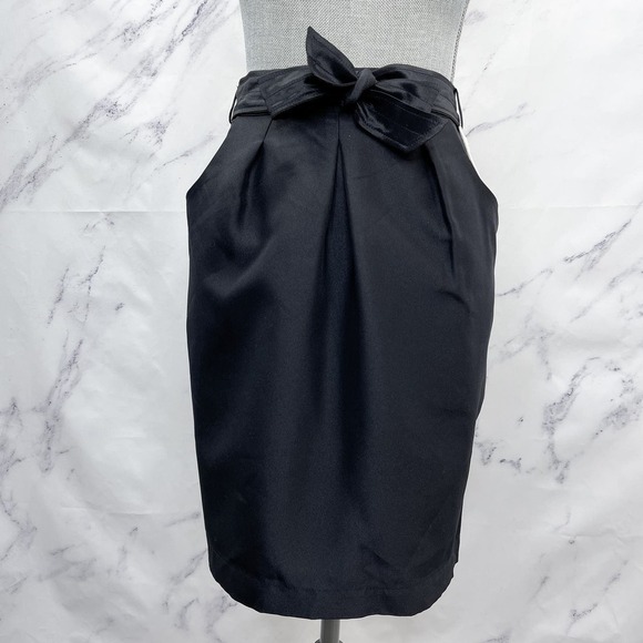 GAP Dresses & Skirts - Gap | Black Skirt | 12